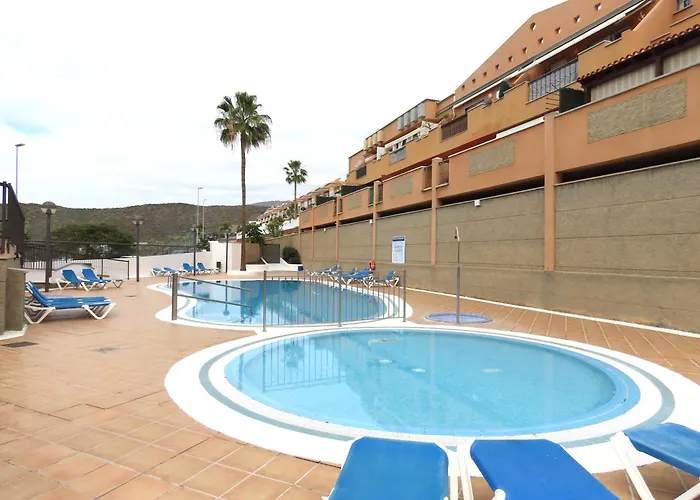 Апартаменти Suncanarias Casa Del Roque *